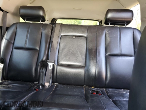 2007 Chevrolet Suburban LTZ с VIN 3GNFK16367G101178, выставлен на аукционе Copart как лот 56466375 с пробегом Не указан миль и Чистый • Clean title. История ставок и продаж доступна на DreamBid. Изображение 10.