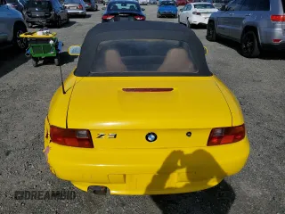 1997 BMW 3 Series 1.9L with VIN 4USCH7323VLE05171, listed as a Copart auction lot 45728635 with 81,239 mi miles and Clean Title. Bid and sale history available at carsss.com. Image 6.