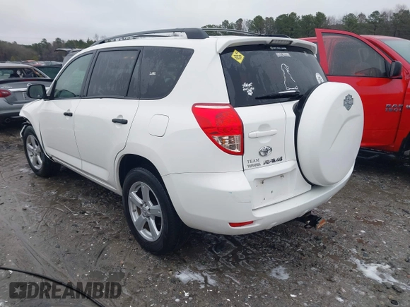 2007 Toyota RAV4 with VIN JTMBK33V976014286, listed as a IAAI auction lot 41568927 with 121,791 mi miles. Bid and sale history available at carsss.com. Image 3.