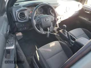 2023 Toyota Tacoma SR z VIN 3TMCZ5AN8PM619866, wystawiony jako Copart lot #48289915 z przebiegiem 17 547 mil mil oraz Szkoda całkowita • Salvage title. Historia ofert i sprzedaży dostępna na DreamBid. Obrazek 8.