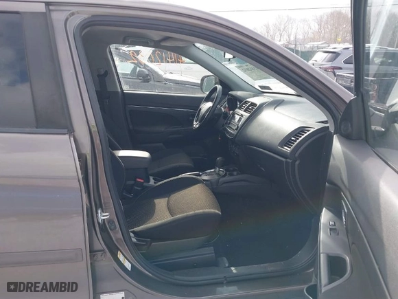 2016 Mitsubishi Outlander Sport 2.0 ES with VIN JA4AR3AU2GZ056325, listed as a IAAI auction lot 41412032 with 87,654 mi miles. Bid and sale history available at carsss.com. Image 5.