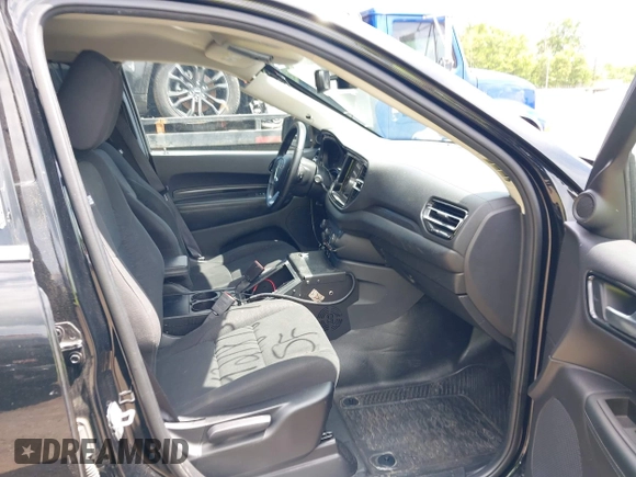 2022 Dodge Durango Special Service with VIN 1C4RDJFG0NC136916, listed as a IAAI auction lot 42187871 with 81,050 mi miles and . Bid and sale history available at DreamBid. Image 5.