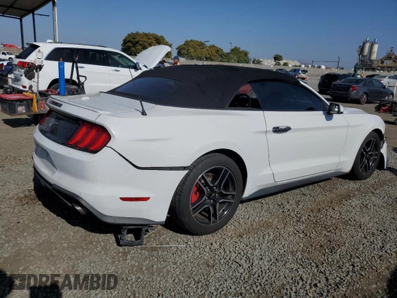 2018 Ford Mustang EcoBoost Premium with VIN 1FATP8UH8J5166333, listed as a Copart auction lot 61604405 with 91,338 mi miles and Salvage title. Bid and sale history available at DreamBid. Image 3.