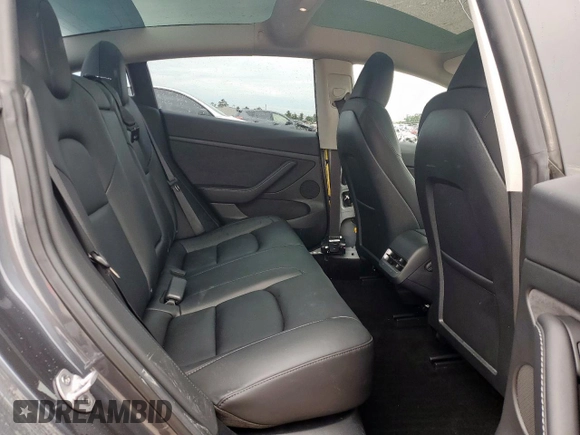 2023 Tesla Model 3 z VIN 5YJ3E1EA0PF622289, wystawiony jako Copart lot #60626335 z przebiegiem 34 158 mil mil oraz Szkoda całkowita • Salvage title. Historia ofert i sprzedaży dostępna na DreamBid. Obrazek 10.