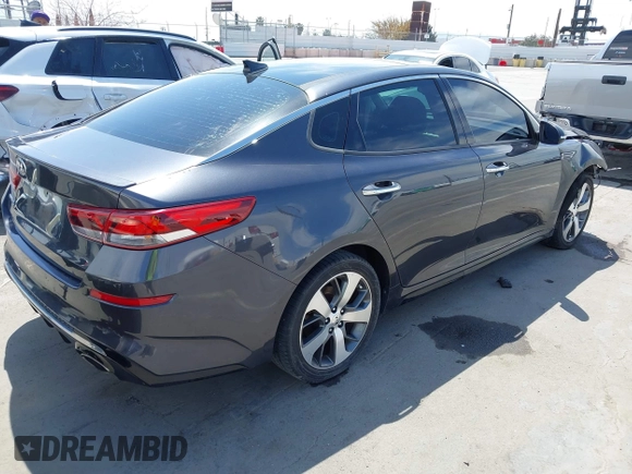 2019 Kia Optima LX with VIN 5XXGT4L39KG290775, listed as a IAAI auction lot 42034654 with 79,442 mi miles. Bid and sale history available at carsss.com. Image 4.