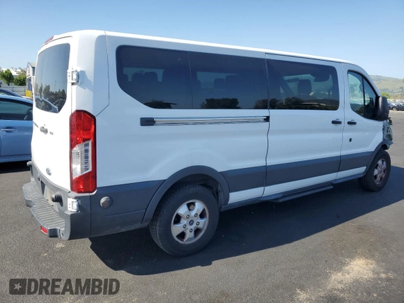 2018 Ford Transit Passenger XL z VIN 1FBZX2YM8JKA97299, wystawiony jako Copart lot #53553115 z przebiegiem 101 532 mil mil oraz Szkoda całkowita • Salvage title. Historia ofert i sprzedaży dostępna na DreamBid. Obrazek 3.
