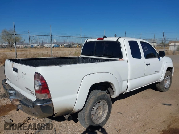 2014 Toyota Tacoma PreRunner with VIN 5TFTX4GN4EX029811, listed as a IAAI auction lot 41654199 with Not provided miles and . Bid and sale history available at DreamBid. Image 4.