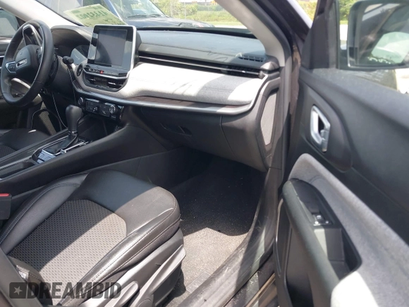 2022 Jeep Compass Latitude с VIN 3C4NJDBB1NT164523, выставлен на аукционе IAAI как лот 42452927 с пробегом 38 764 миль миль и . История ставок и продаж доступна на DreamBid. Изображение 5.