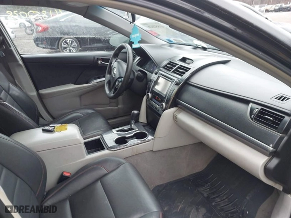 2013 Toyota Camry Hybrid LE with VIN 4T1BD1FK3DU094929, listed as a IAAI auction lot 41852028 with 334,055 mi miles. Bid and sale history available at carsss.com. Image 5.