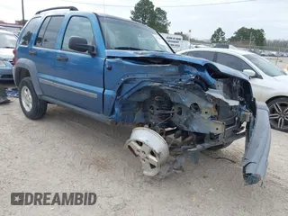 2005 Jeep Liberty Sport with VIN 1J4GK48K25W510838, listed as a IAAI auction lot 41710668 with 145,048 mi miles. Bid and sale history available at carsss.com. Image 1.