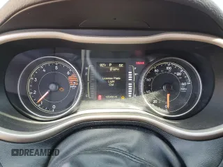 2017 Jeep Cherokee Sport z VIN 1C4PJMAB3HW601351, wystawiony jako Copart lot #60894095 z przebiegiem 125 458 mil mil oraz Szkoda całkowita • Salvage title. Historia ofert i sprzedaży dostępna na DreamBid. Obrazek 9.