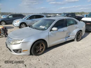 2011 Ford Fusion SE with VIN 3FAHP0HA8BR244533, listed as a Copart auction lot 48806555 with 192,003 mi miles and Clean Title. Bid and sale history available at carsss.com. Image 1.