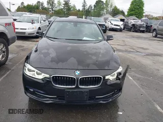 2018 BMW 3 Series 330i xDrive with VIN WBA8D9G50JNU69376, listed as a IAAI auction lot 41971138 with 61,551 mi miles. Bid and sale history available at carsss.com. Image 12.