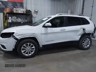 2020 Jeep Cherokee Latitude with VIN 1C4PJMCB5LD543499, listed as a IAAI auction lot 41738021 with 62,309 mi miles. Bid and sale history available at carsss.com. Image 15.