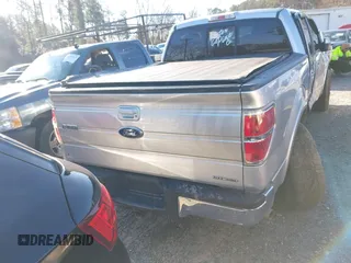 2013 Ford F-150 XL с VIN 1FTFW1CF4DFB87924, выставлен на аукционе IAAI как лот 41580804 с пробегом 173 352 миль миль и . История ставок и продаж доступна на DreamBid. Изображение 16.