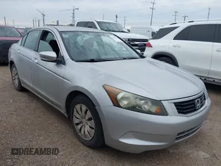 2010 Honda Accord LX z VIN 1HGCP2F32AA073759, wystawiony jako IAAI lot #42487924 z przebiegiem 254 460 mil mil oraz . Historia ofert i sprzedaży dostępna na DreamBid. Obrazek 1.