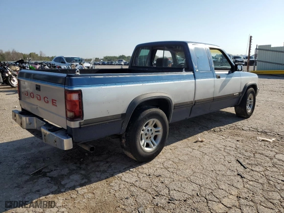 1993 Dodge Dakota with VIN 1B7FL23X3PS167652, listed as a Copart auction lot 69067224 with 92,113 mi miles and Salvage Title. Bid and sale history available at carsss.com. Image 3.