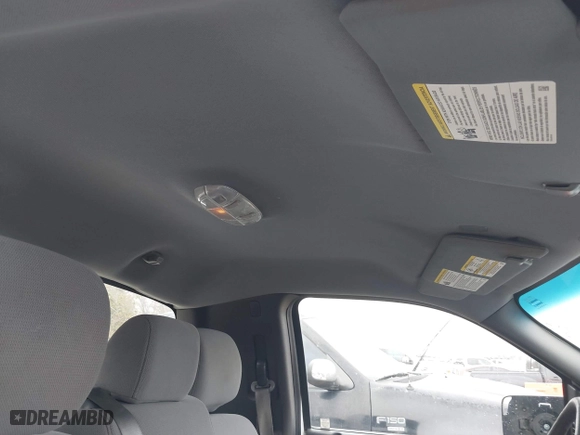 2014 Ford F-150 XL with VIN 1FTMF1CMXEKE52148, listed as a IAAI auction lot 41648885 with 273,189 mi miles. Bid and sale history available at carsss.com. Image 18.