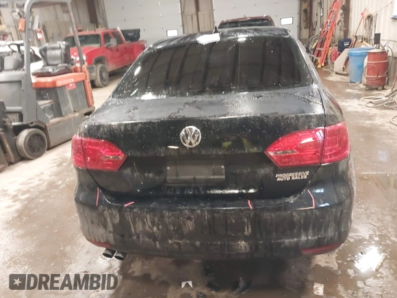 2012 Volkswagen Jetta TDI with VIN 3VWLL7AJXCM031579, listed as a IAAI auction lot 41227325 with 123,273 mi miles and . Bid and sale history available at DreamBid. Image 16.