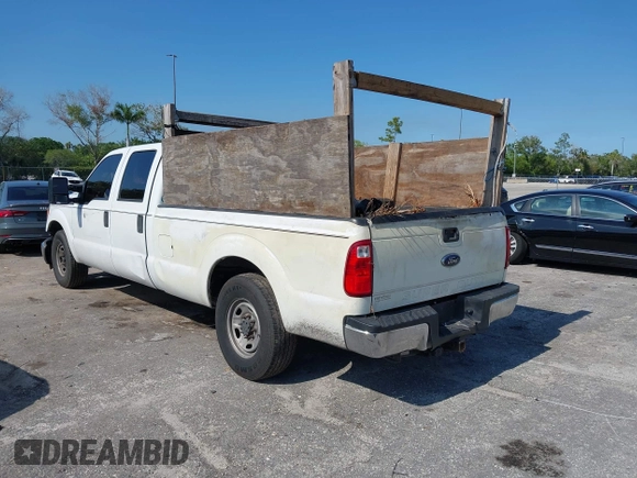 2014 Ford F-250 XL with VIN 1FT7W2A60EEA43758, listed as a IAAI auction lot 42275088 with 248,819 mi miles and . Bid and sale history available at DreamBid. Image 3.