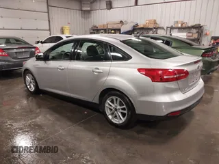 2015 Ford Focus SE with VIN 1FADP3F28FL357382, listed as a IAAI auction lot 41223441 with 47,682 mi miles. Bid and sale history available at carsss.com. Image 3.