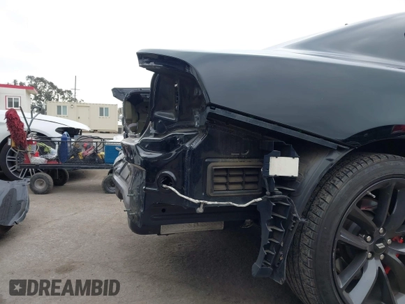 2019 Dodge Charger Scat Pack с VIN 2C3CDXGJ7KH717796, выставлен на аукционе IAAI как лот 42244154 с пробегом 84 385 миль миль и . История ставок и продаж доступна на DreamBid. Изображение 6.