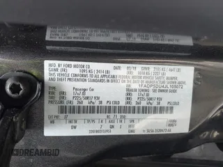 2018 Ford C-Max Titanium with VIN 1FADP5DU4JL105072, listed as a IAAI auction lot 42110522 with 93,176 mi miles and . Bid and sale history available at DreamBid. Image 9.