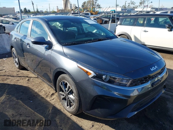 2024 Kia Forte LXS with VIN 3KPF24AD0RE769440, listed as a IAAI auction lot 41413414 with 4,221 mi miles and . Bid and sale history available at DreamBid. Image 1.