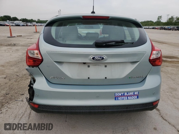 2013 Ford Focus Electric with VIN 1FADP3R42DL264058, listed as a Copart auction lot 59331665 with 43,266 mi miles and Salvage title. Bid and sale history available at DreamBid. Image 6.