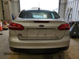 2016 Ford Focus SE with VIN 1FADP3F21GL340778, listed as a Copart auction lot 46595455 with 152,778 mi miles and Clean Title. Bid and sale history available at carsss.com. Image 6.