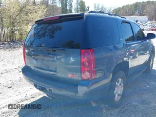 2008 GMC Yukon SLT w/4SB with VIN 1GKFC13078R184092, listed as a IAAI auction lot 41792140 with 269,913 mi miles. Bid and sale history available at carsss.com. Image 4.