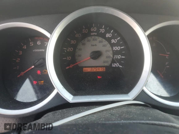 2005 Toyota Tacoma with VIN 5TEMU52N35Z040382, listed as a Copart auction lot 59977195 with 325,475 mi miles and Salvage title. Bid and sale history available at DreamBid. Image 9.