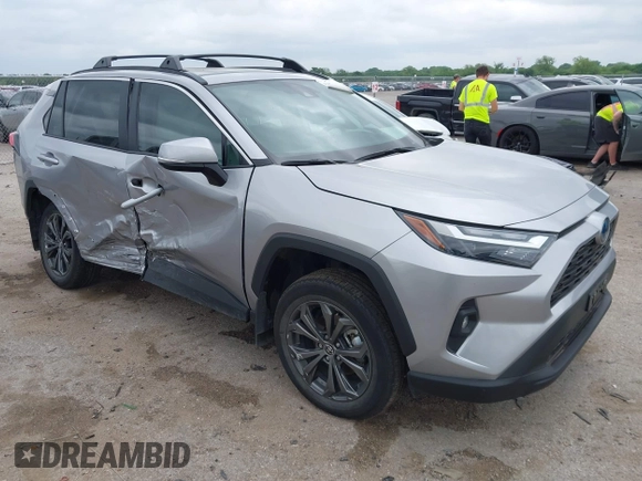 2023 Toyota RAV4 Hybrid XLE Premium z VIN 4T3B6RFV2PU138031, wystawiony jako IAAI lot #42127990 z przebiegiem 14 191 mil mil oraz . Historia ofert i sprzedaży dostępna na DreamBid. Obrazek 1.