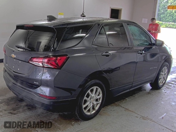 2022 Chevrolet Equinox LS z VIN 3GNAX5EVXNS183741, wystawiony jako IAAI lot #42552575 z przebiegiem 129 334 mil mil oraz . Historia ofert i sprzedaży dostępna na DreamBid. Obrazek 12.