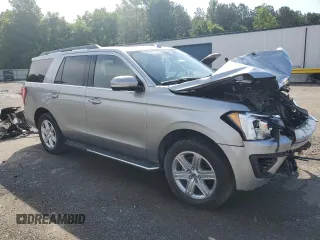 2020 Ford Expedition XLT с VIN 1FMJU1HT2LEA27006, выставлен на аукционе Copart как лот 54489135 с пробегом 76 116 миль миль и Списание • Salvage title. История ставок и продаж доступна на DreamBid. Изображение 4.