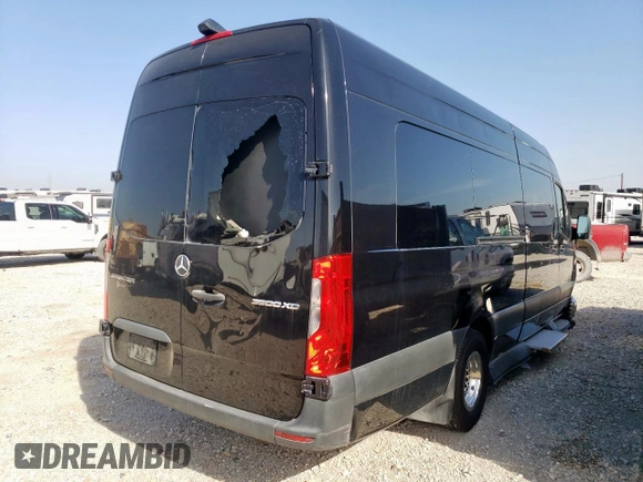 2019 Mercedes-Benz Sprinter with VIN W1X8ED3Y4KP192983, listed as a Copart auction lot 50020505 with 115,164 mi miles and Salvage Title. Bid and sale history available at DreamBid. Image 3.