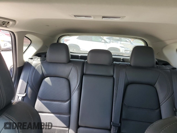 2018 Mazda CX-5 Grand Touring with VIN JM3KFADM1J1387297, listed as a Copart auction lot 60589625 with 92,283 mi miles and Non repairable. Bid and sale history available at DreamBid. Image 10.
