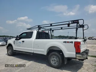 2020 Ford F-250 XL z VIN 1FT7X2B62LEC30895, wystawiony jako Copart lot #59706725 z przebiegiem 90 718 mil mil oraz Szkoda całkowita • Salvage title. Historia ofert i sprzedaży dostępna na DreamBid. Obrazek 2.