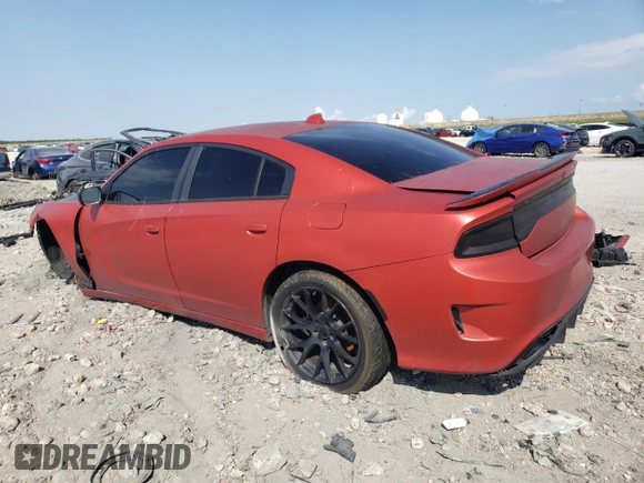 2015 Dodge Charger SXT z VIN 2C3CDXHG5FH778122, wystawiony jako Copart lot #59735915 z przebiegiem 159 780 mil mil oraz Czysty tytuł • Clean title. Historia ofert i sprzedaży dostępna na DreamBid. Obrazek 2.