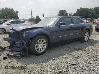 2005 Chrysler 300 with VIN 2C3AA53G05H589338, listed as a Copart auction lot 69333264 with 153,488 mi miles and Salvage Title. Bid and sale history available at carsss.com. Image 1.