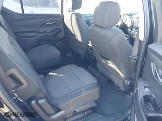2018 Chevrolet Traverse LT Cloth with VIN 1GNEVGKW7JJ278589, listed as a IAAI auction lot 41432399 with 181,282 mi miles. Bid and sale history available at carsss.com. Image 8.
