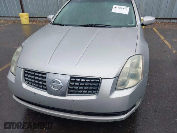 2006 Nissan Maxima 3.5 SL with VIN 1N4BA41E26C802425, listed as a IAAI auction lot 41507548 with 287,096 mi miles. Bid and sale history available at carsss.com. Image 6.