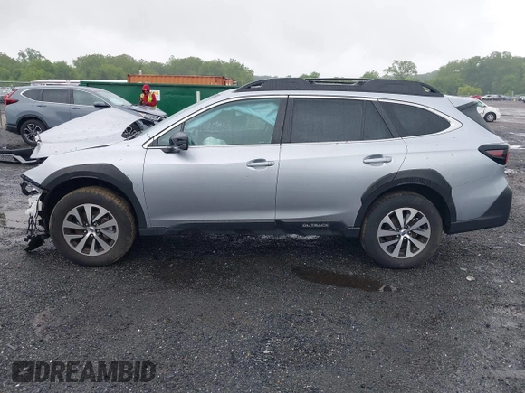 2024 Subaru Outback Premium with VIN 4S4BTAFC5R3138857, listed as a IAAI auction lot 42323614 with 4,878 mi miles and . Bid and sale history available at DreamBid. Image 15.