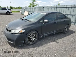2010 Honda Civic z VIN 2HGFA1E21AH016360, wystawiony jako Copart lot #61054935 z przebiegiem 167 229 mil mil oraz Czysty tytuł • Clean title. Historia ofert i sprzedaży dostępna na DreamBid. Obrazek 1.