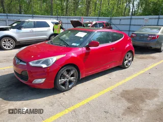 2016 Hyundai Veloster z VIN KMHTC6AD0GU286455, wystawiony jako IAAI lot #42244377 z przebiegiem 121 757 mil mil oraz . Historia ofert i sprzedaży dostępna na DreamBid. Obrazek 2.