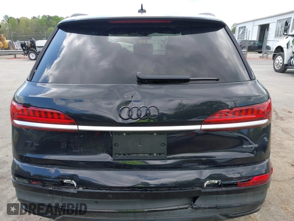 2021 Audi Q7 Premium Plus with VIN WA1LXAF74MD018111, listed as a IAAI auction lot 41967005 with 70,857 mi miles and . Bid and sale history available at DreamBid. Image 16.
