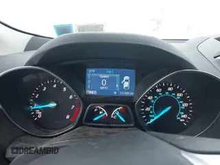 2015 Ford Escape SE with VIN 1FMCU9G90FUB35065, listed as a IAAI auction lot 41165956 with 131,485 mi miles. Bid and sale history available at carsss.com. Image 7.