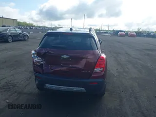 2016 Chevrolet Trax LT z VIN 3GNCJLSB3GL227097, wystawiony jako IAAI lot #42208844 z przebiegiem 118 887 mil mil oraz . Historia ofert i sprzedaży dostępna na DreamBid. Obrazek 17.
