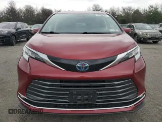 2022 Toyota Sienna Limited with VIN 5TDZSKFC0NS064798, listed as a Copart auction lot 62932164 with 27,360 mi miles and Salvage Title. Bid and sale history available at carsss.com. Image 5.