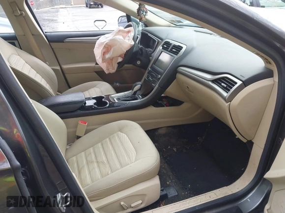 2016 Ford Fusion SE with VIN 3FA6P0H73GR103615, listed as a IAAI auction lot 41950050 with 67,781 mi miles and . Bid and sale history available at DreamBid. Image 5.